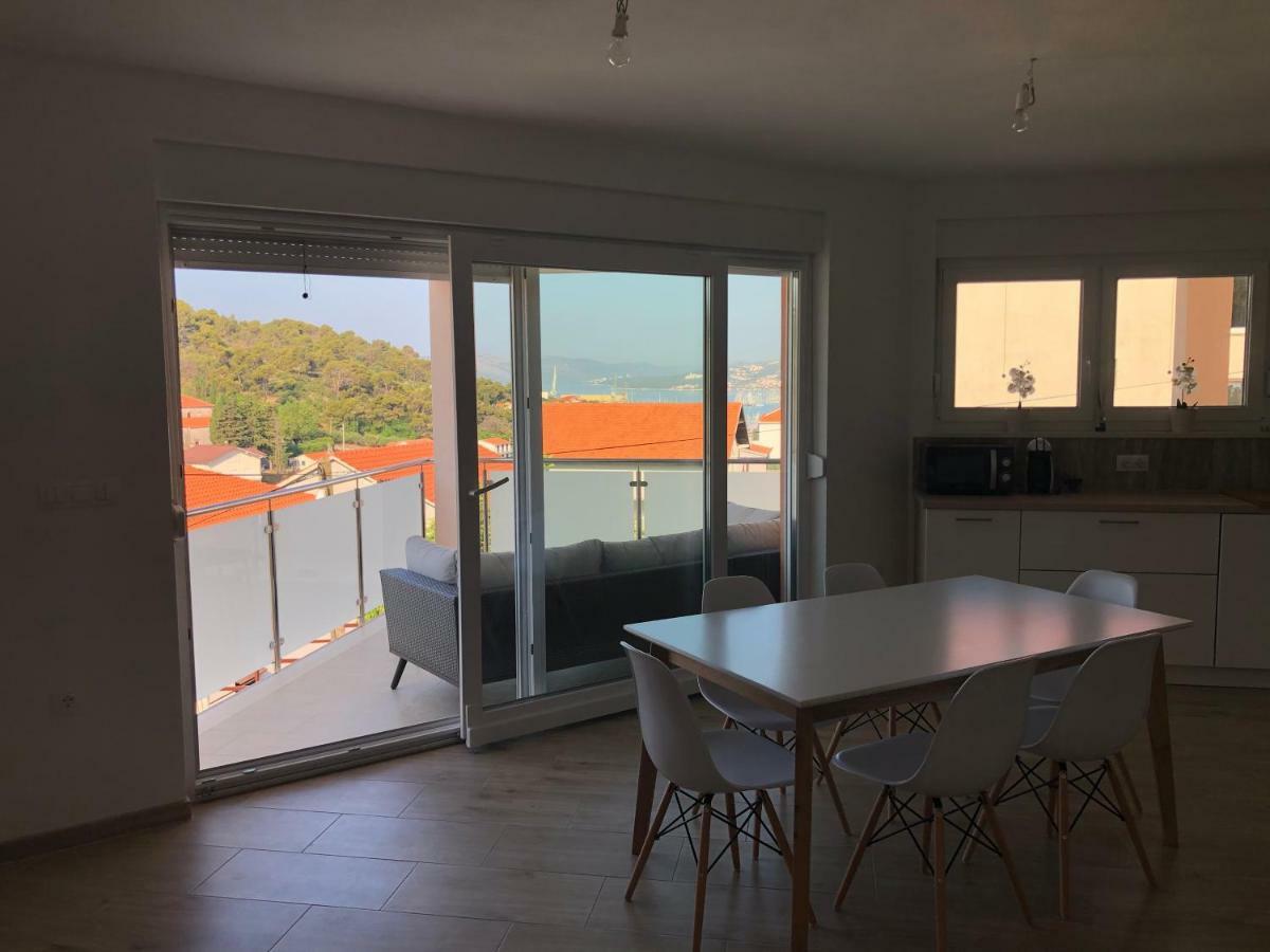 Valjan Apartmani Trogir Exteriör bild