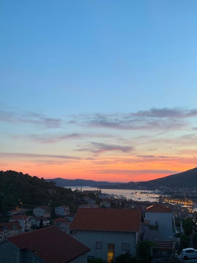 Valjan Apartmani Trogir Exteriör bild